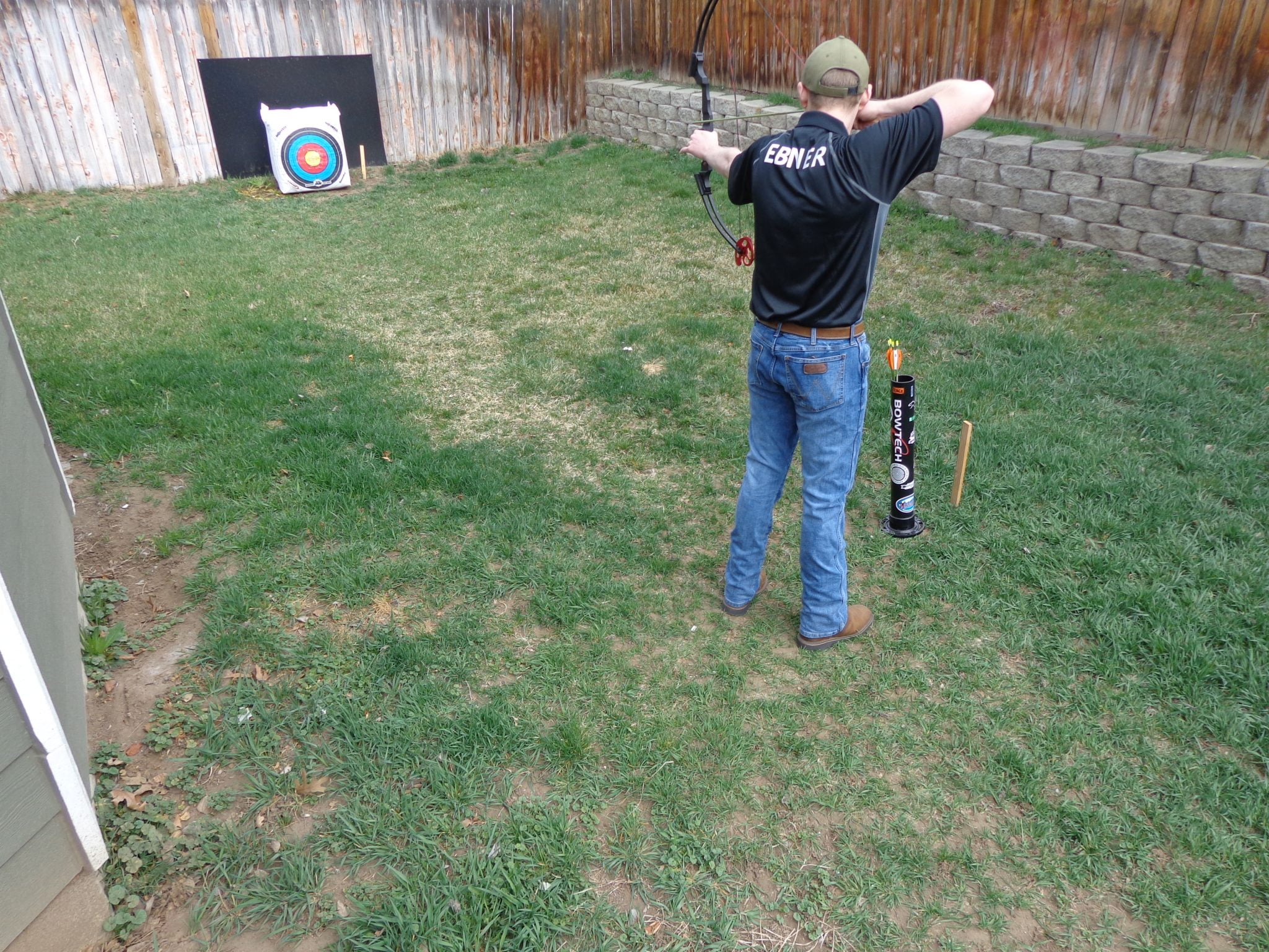 how-to-set-up-an-archery-range-at-home